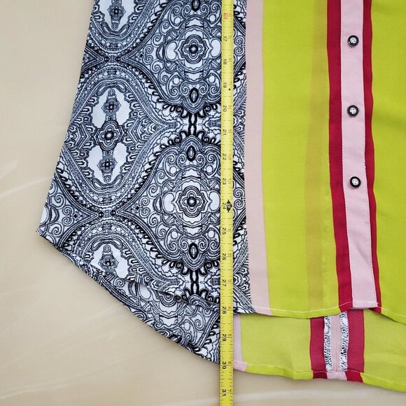 Democracy Women's Long Sleeve Button Up Printed Preppy Shirt Size Large - Picture 8 of 9